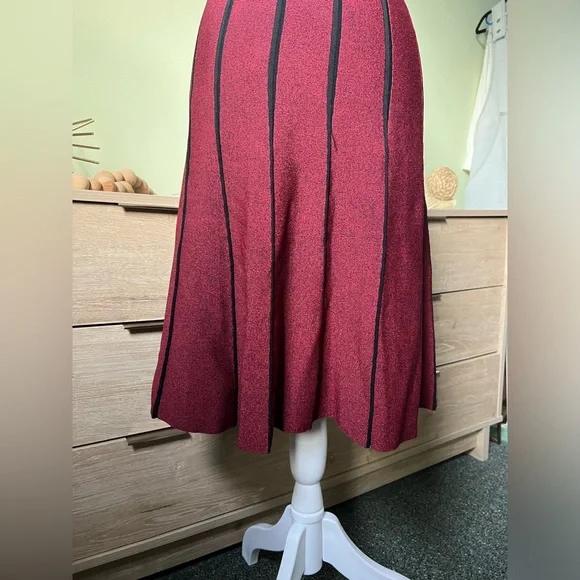 Maroon Black Pleated High-Waist Sweater Stretch Modest Midi Knee-Length Skirt S - Picture 6 of 16